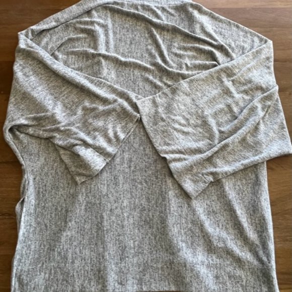 Very J‎ Womens Gray Cardigan Duster Open Front Sz Small Blended Fabric - Picture 4 of 5